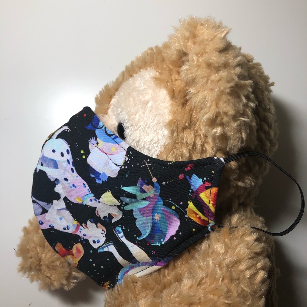 Adult Disney dust mask.